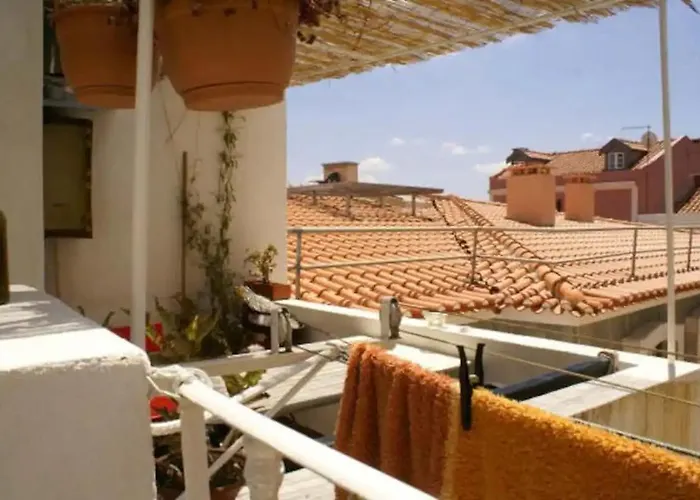 Whome Sol D\'Alfama