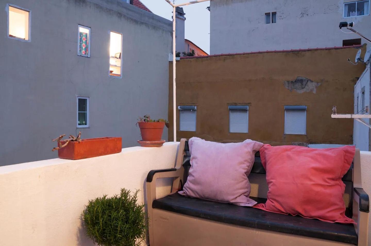 Whome Sol D'alfama *